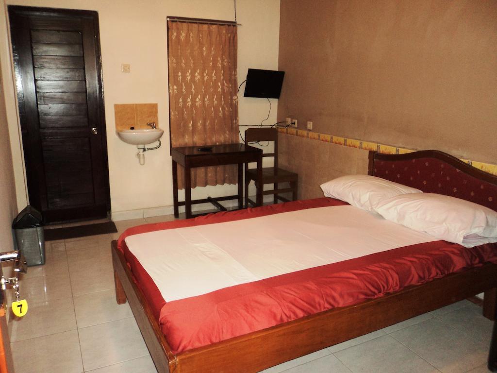 Hotel Sentral Pabean Buleleng Rom bilde