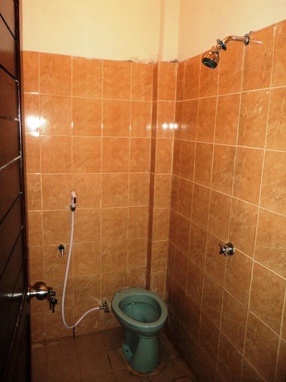 Hotel Sentral Pabean Buleleng Rom bilde