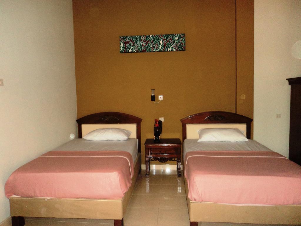 Hotel Sentral Pabean Buleleng Rom bilde
