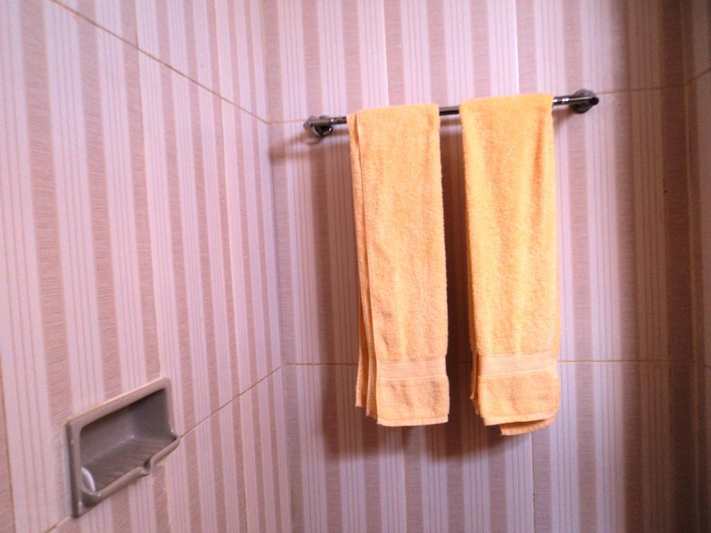 Hotel Sentral Pabean Buleleng Rom bilde